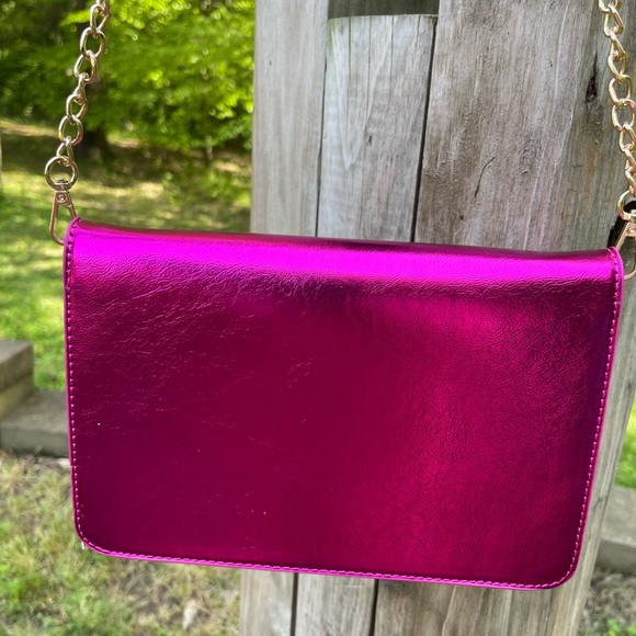 Metallic Fuchsia bag - Picture 4 of 6